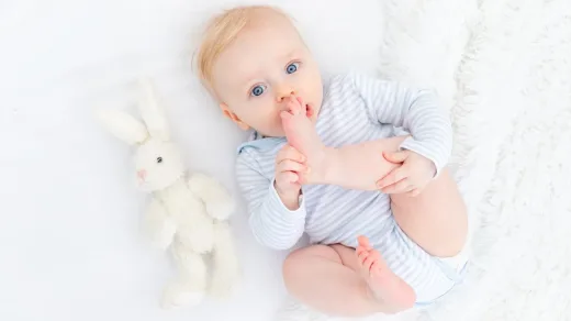 yenidoğan bebeklerde göbek bağı bakımı