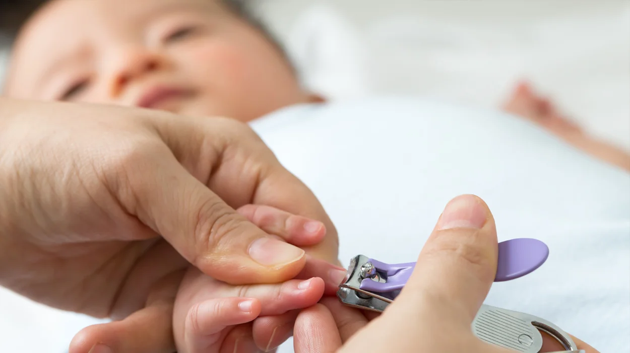 Yenidoğan Tırnak Bakımı ve Dikkat Edilmesi Gerekenler